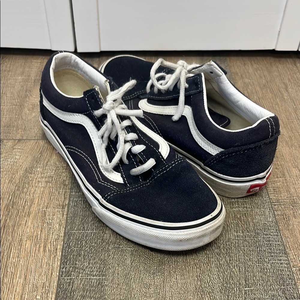 Vans Old Skool Sneakers - Navy & White
